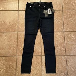 Brand New Nine West Gramercy Skinny Jeans